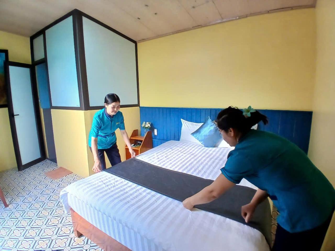 Catba Papillon Garden Bungalows & Resort Hien Hao Bagian luar foto