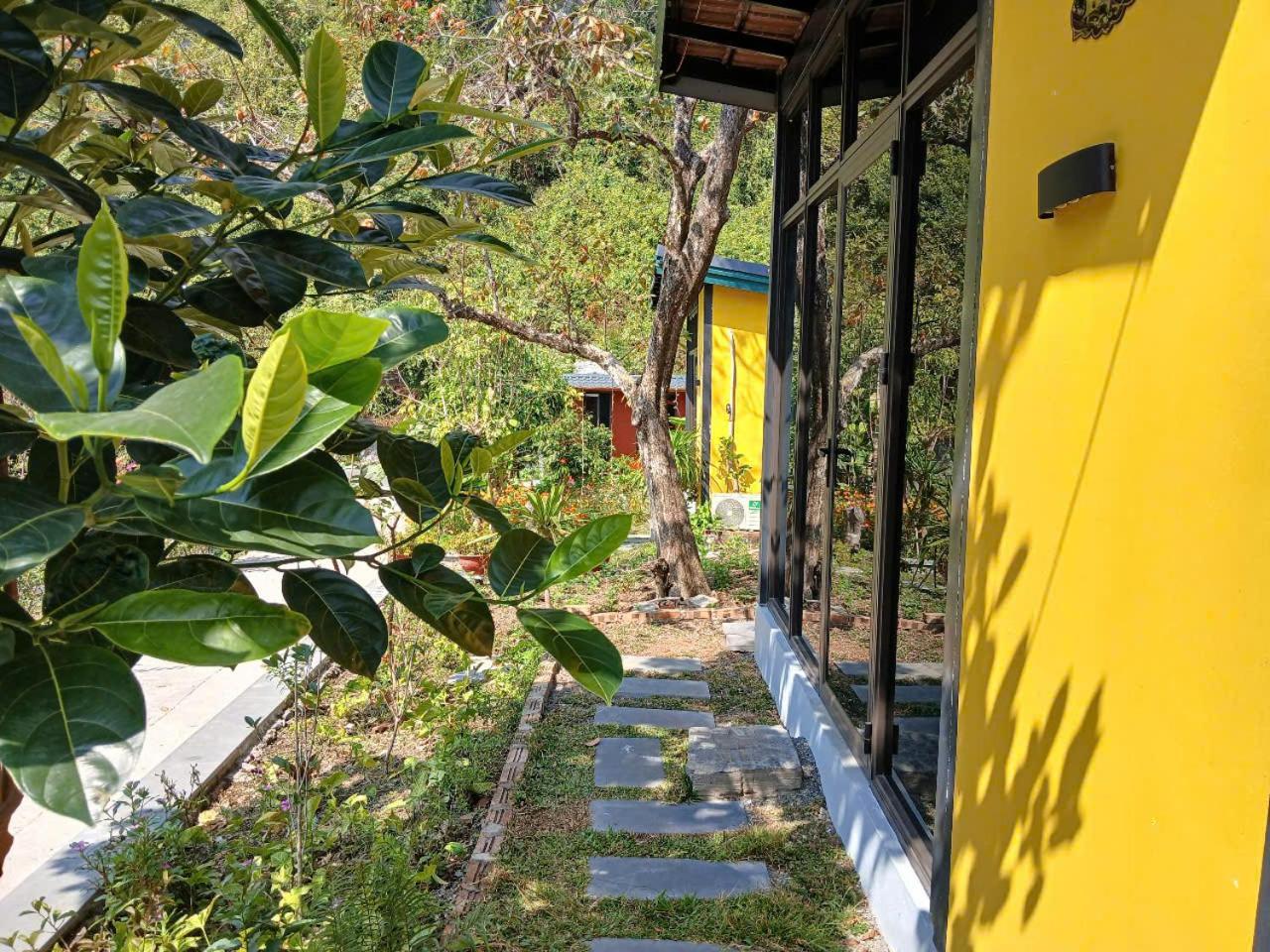 Catba Papillon Garden Bungalows & Resort Hien Hao Bagian luar foto